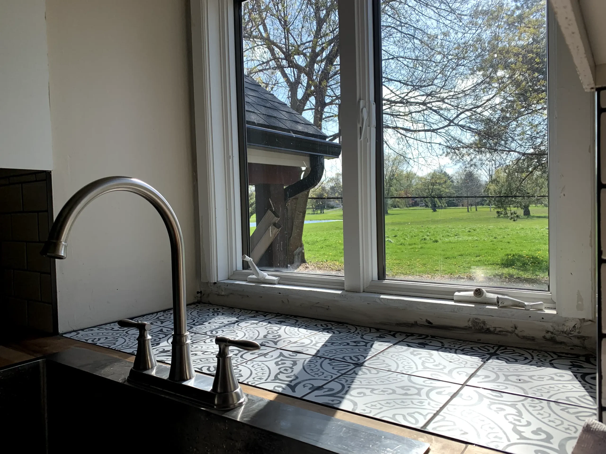Window Replacement & Installation service